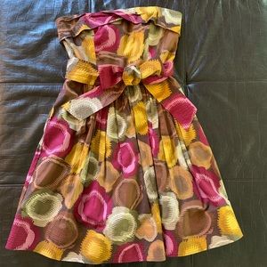 BCBGMaxAzria Woman’s Strapless Summer Dress w/ Tie Size 6 EUC